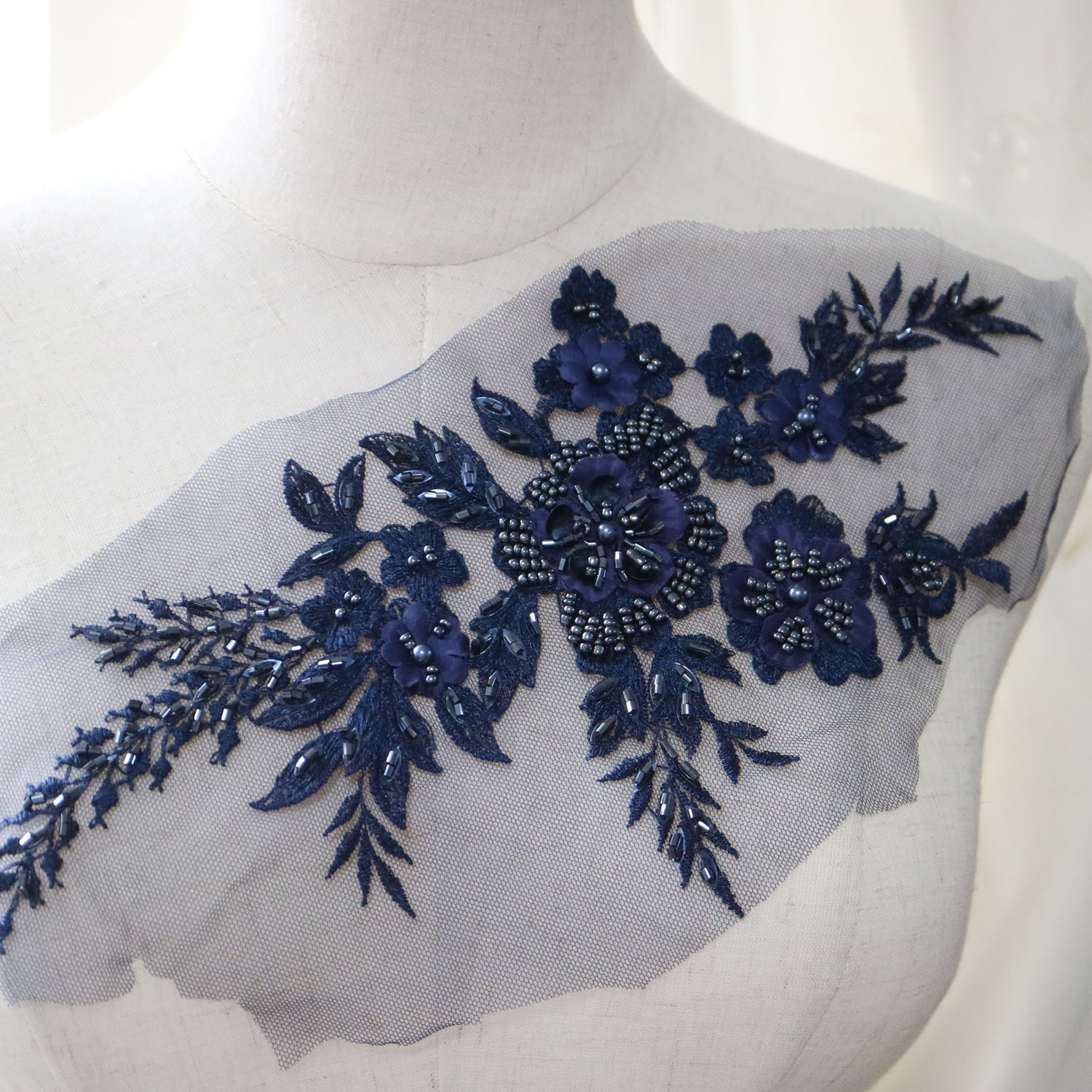 Apliques de Encaje con Flores  - Wedding Lulu reseña y precio